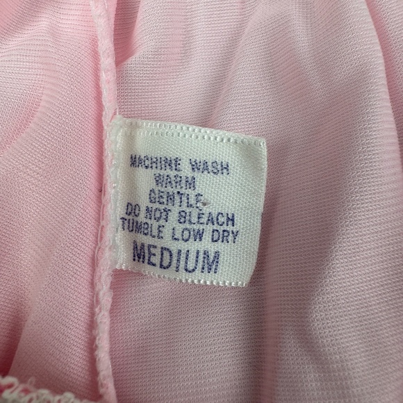 Vintage Fit Rite Lingerie Size M Pink Full Length Nightgown Tiered Ruffled Lace - Picture 4 of 7